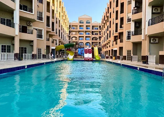 Juliana With Sea Views And A Free Appartement Hurghada